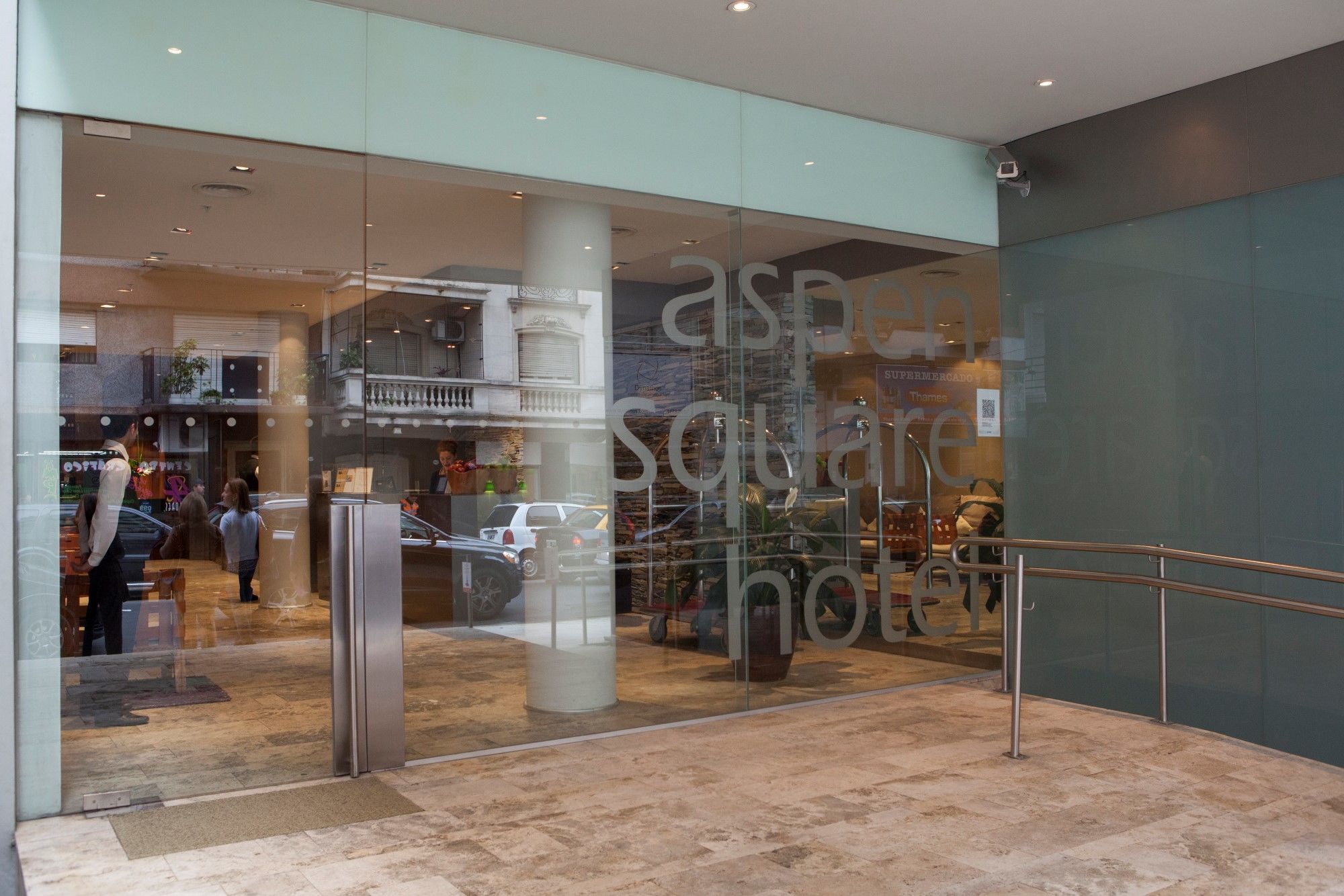 Hotel Aspen Square Buenos Aires Exterior foto